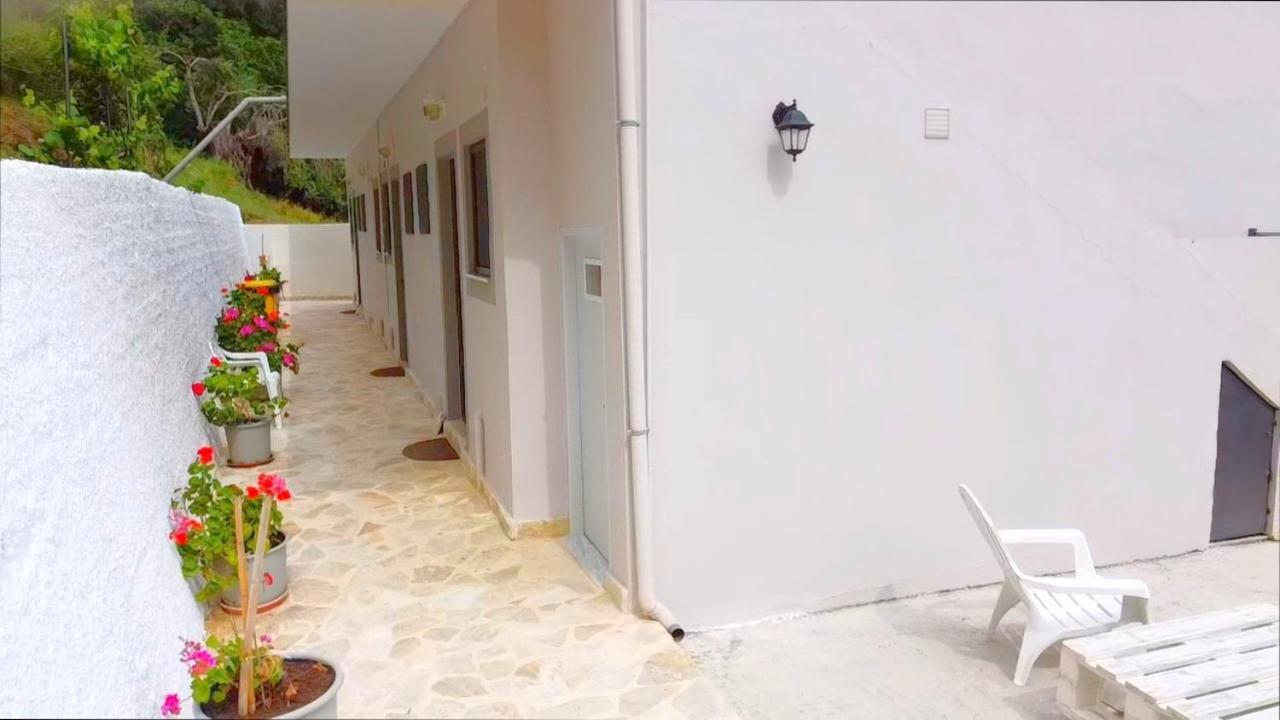 George'S Sea View Apartments Mesongí Buitenkant foto