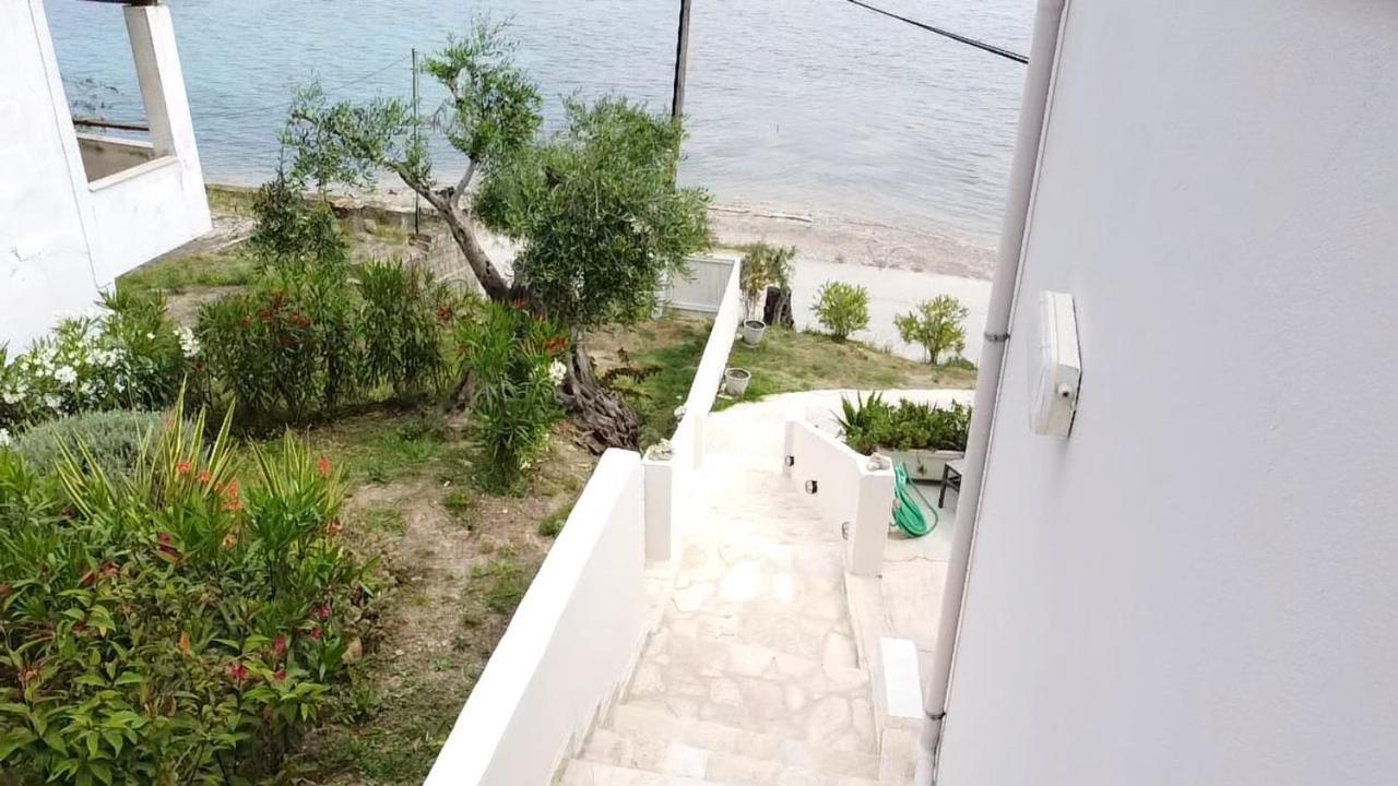 George'S Sea View Apartments Mesongí Buitenkant foto